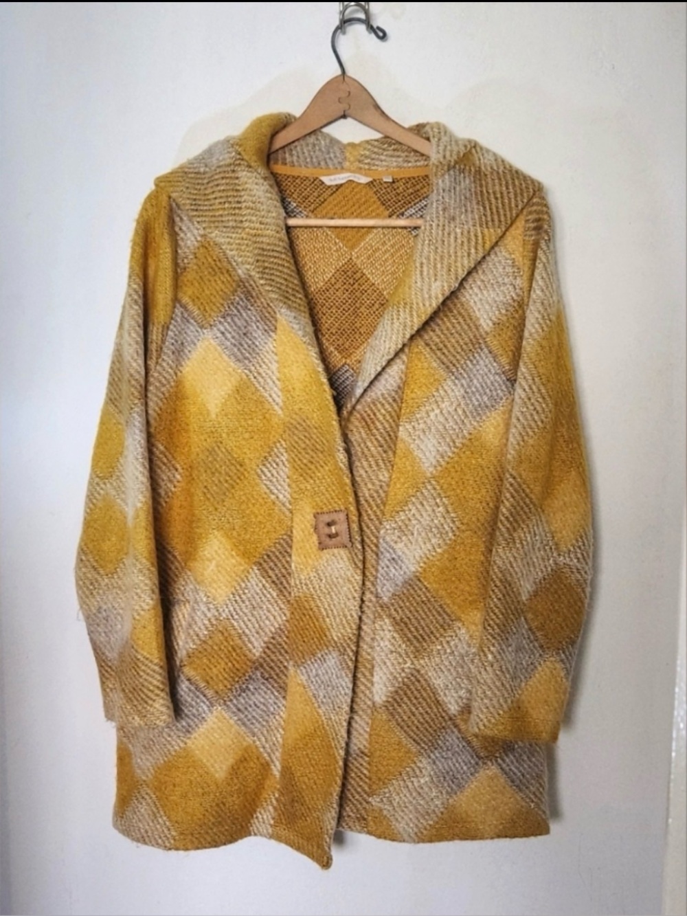 Soft Surroundings Mustard & Cream Hooded Diamond Knit Jacket